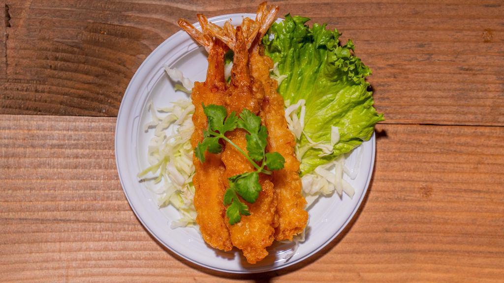 Kung Sam Rod · Fried shrimp mix with sweet and spicy sauce and lime juice