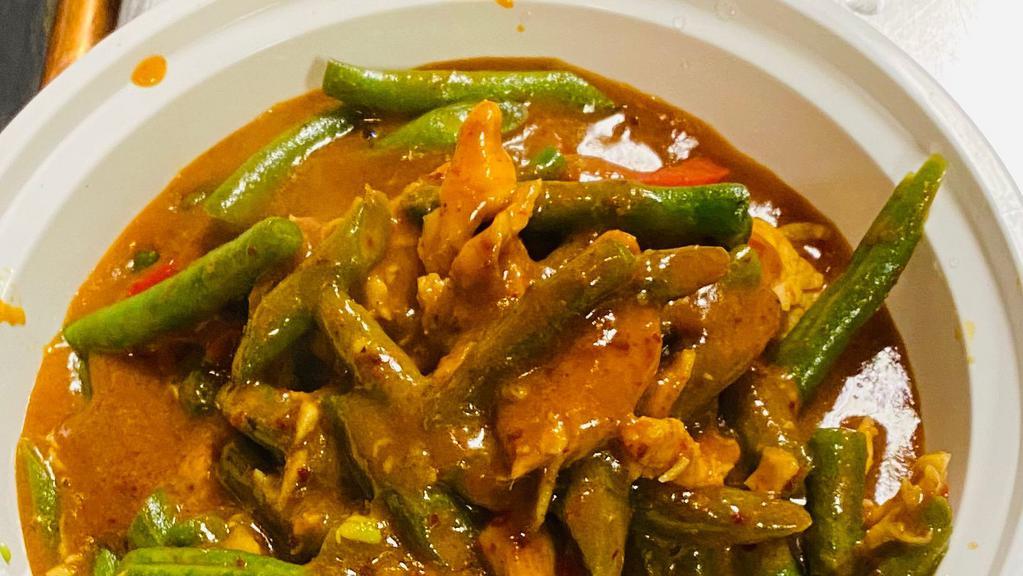 Prik Khing · String beans and bell pepper, in a spicy curry paste. Served with jasmine rice.
