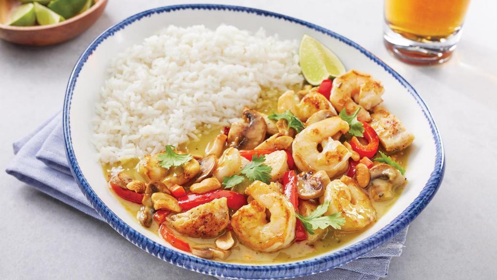New! Shrimp & Chicken Curry · With sautéed mushrooms and red bell peppers in a creamy, slightly spicy, Thai green curry. Served with jasmine rice, cashews and fresh cilantro.. 1050 Cal