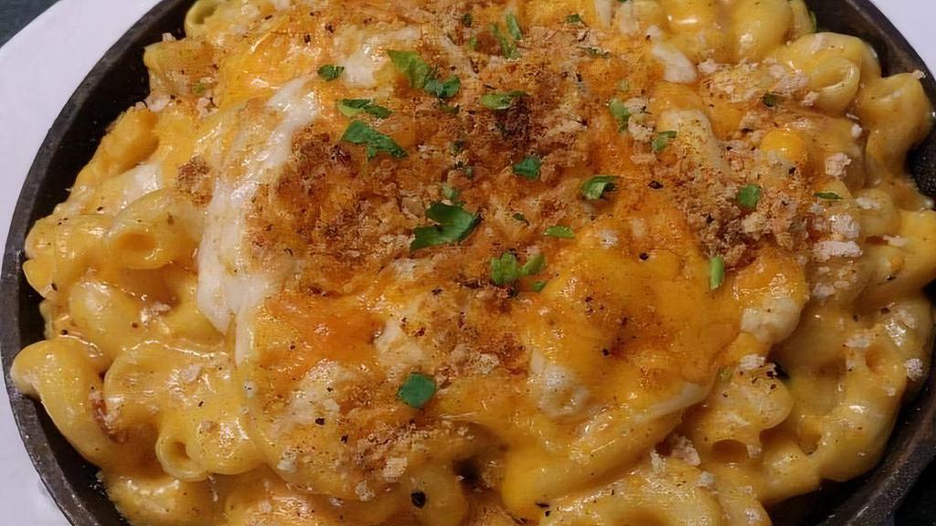 *Skillet Baked Mac 'N Cheese · housemade  mac ‘n cheese baked gratinée  . add grilled chicken +5
