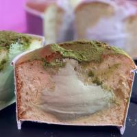 Matcha/Green Tea Chiffon Cup Cake · Soft, fluffy and moist chiffon cake filled with matcha/green tea flavor cream.