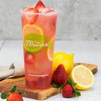 Strawberry Lemonade · 205/282 cal.