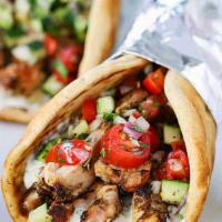 Mix Chicken/Lamb Gyro · comes with lettuce/tomato/onions/green peppers/white sauce/hot sauce