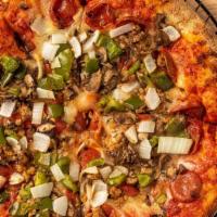 Perri'S Supreme · Tomato pizza sauce and pepperoni and sausage and fresh mushroom and sweet peppers and onion ...