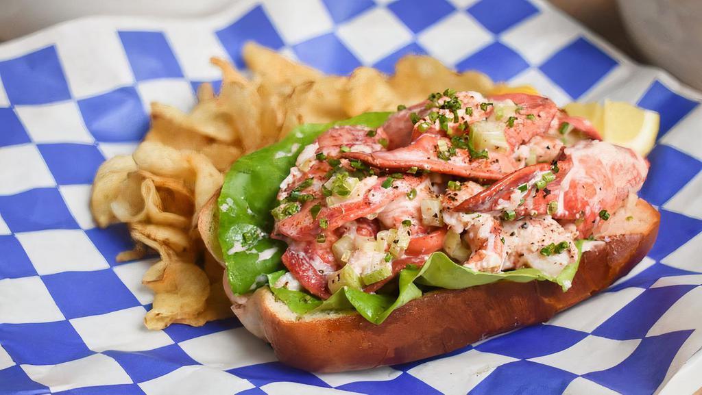 Maine Lobster Roll · mayo, celery, old bay