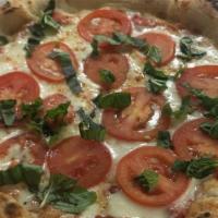 Pan Fresh Mozzarella Tomato & Basil Pizza · 