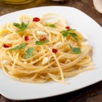 The Butter Garlic Pasta · Golden garlic butter sauce blend cooked with spaghetti.