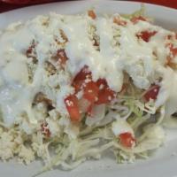 Orden De Tres Quesadillas  · Pollo, asada, papa y chorizo. / Crispy corn tortilla stuffed with spicy Mexican sausage, chi...
