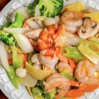 Fried Seafood Combination · Fish, crab, shrimp, scallops.