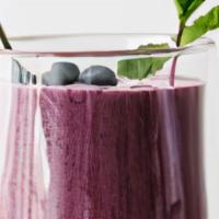 Berry Grape World Smoothie · Strawberry, raspberry, blueberry, blackberry, grapes and vanilla almond milk.