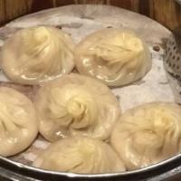 Steam Shanghai Soup Dumplings (6) · 