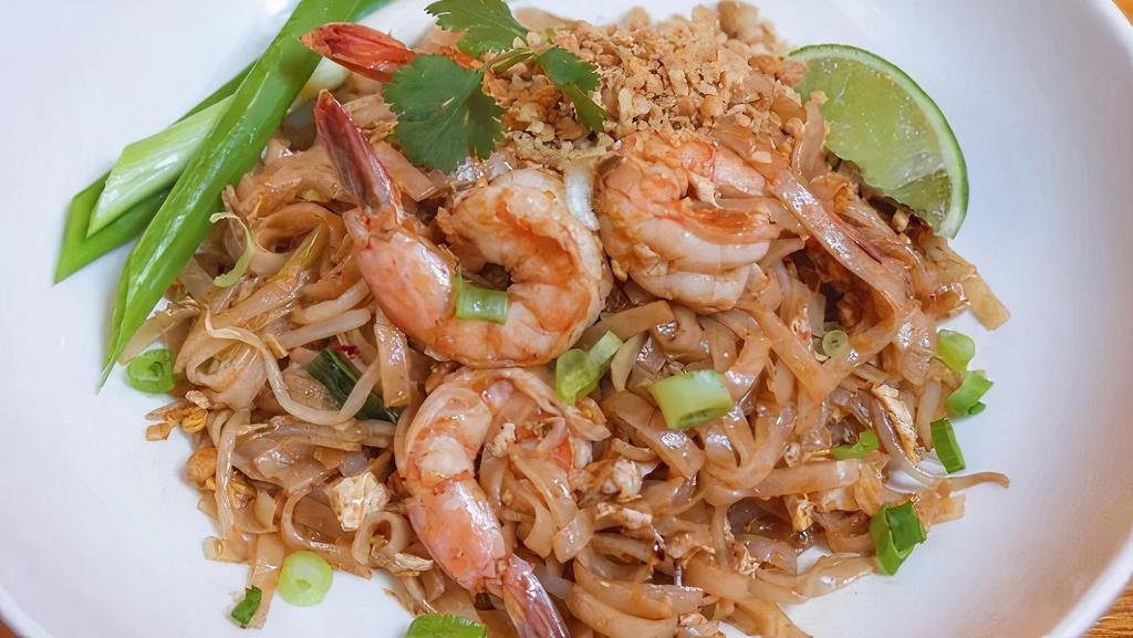 Pad Thai Lunch Special · House salad and choice of appetizer.