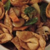 Subgum Wonton · Jumbo shrimp, beef, chicken, roast pork, fried wontons, and mixed vegetables in brown sauce....