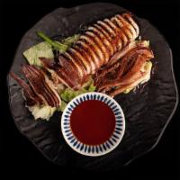  Parboiled Squid 오징어숙회 · Parboiled squid with red pepper paste and vinegar-based sauce. / 통으로 데친 고급진 오징어 숙회! 초장과 함께 즐...