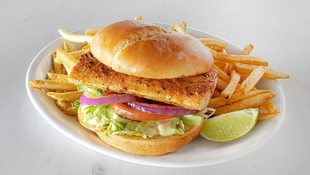 Blackened Or Grilled Mahi Fish Sandwich · Served blackened or grilled, this seansational seafood sammie is topped with lettuce, tomato, red onions and signature crema on a toasted brioche bun. Served with a side item. (800-1070 cal.)
