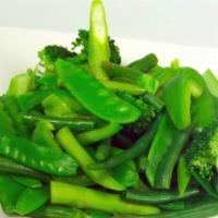 Green Vegetable Combo · Steamed broccoli, string beans, zucchini, green pepper, and snow peas.