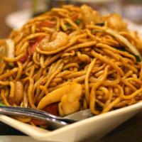Shrimp Lo Mein · Soft noodle.