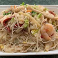 House Special Mai Fun本楼米粉 · skinny rice noodles.