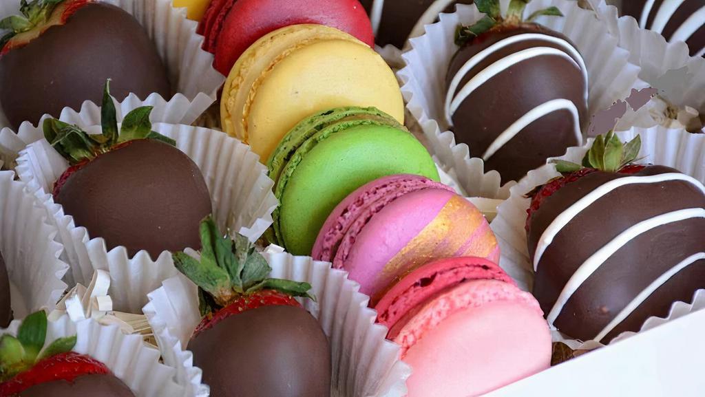 Special Organic 3 Belgian Chocolate Covered Strawberries And 3 French Macarons · This Bundle includes 3 Chocolate Covered Strawberries and 3 Organic Macarons, it's a great mix and match
