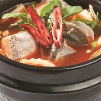 Daegu Mae Wun Tang · Spicy codfish and vegetable stew.