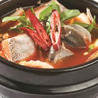 Daegu Jiri · Codfish and vegetable stew.