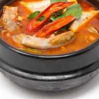 Gop Chang Jjigae · Spicy ox intestine and vegetable stew.