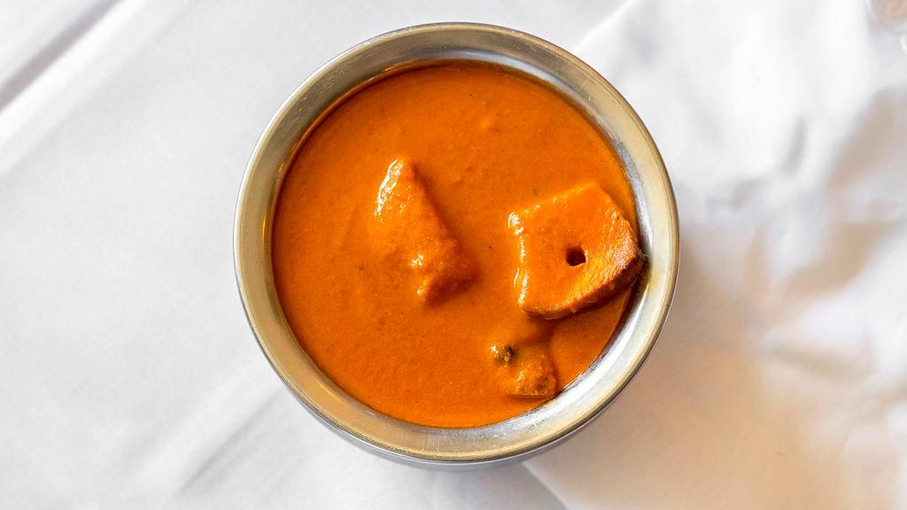 Chicken Tikka Masala · Most popular. Boneless chicken marinated, grilled in clay oven and cooked with creamy thick masala sauce.