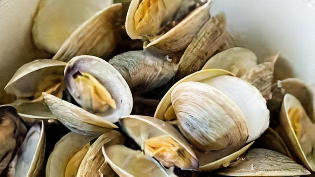 1Lb Clams · Per pound.