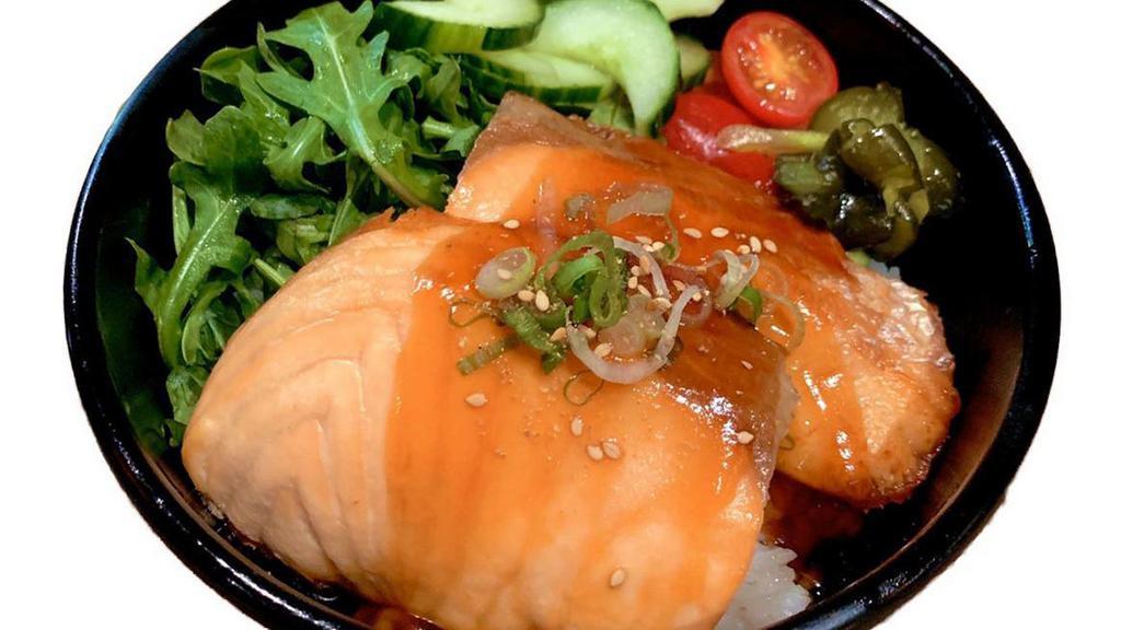 Salmon Teriyaki Bowl · Salmon teriyaki, arugula, tomato, cucumber, Japanese pickles, scallion, sesame seed and miso dressing. Served with miso soup.