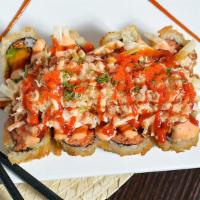 Rocky Mountain Roll · Hot and spicy. Spicy tuna, avocado tempura outside top with crab, cucumber, crunch, masago, ...