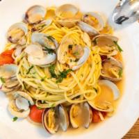 Linguini Vongole · Little neck clams, white wine, olive oil, chili flakes.