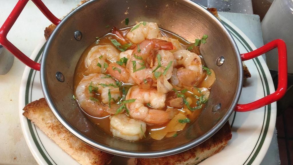 Gambas Al Ajillo · Shrimp in garlic sauce