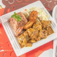 Curried Chicken Large Meal · Tender chicken simmered in our house blend of curry, and spices served with white rice and v...