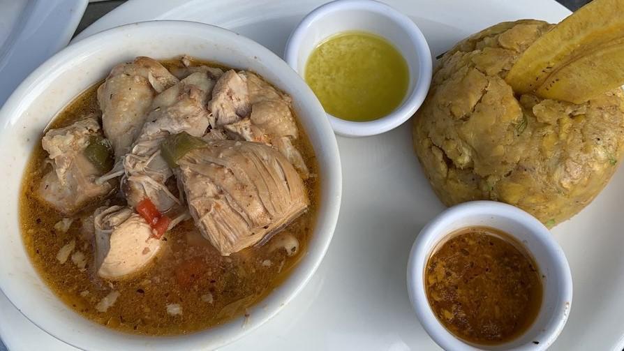 Mofongo De Platano Con Pollo En Fricase · Mashed Green Plantains with Stewed Chicken