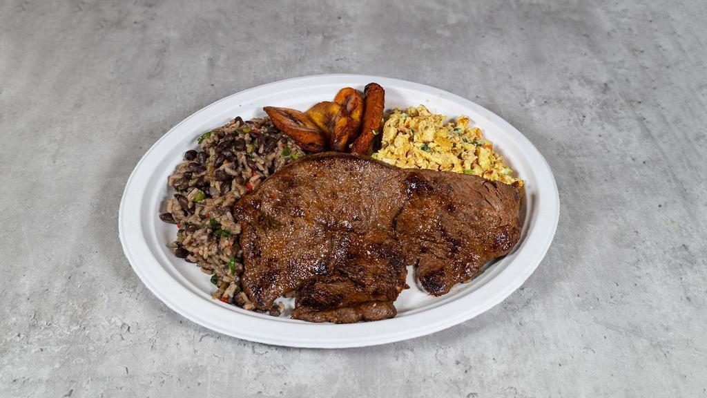  Gallo Pinto With Beef · Con huevos y maduros with scrambled egg and sweet plantain. con pollo o carne with beef.