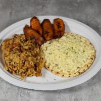 Calentado, Arepa Gratinada, Y Maduro / Calentado, Gratin Corn Cake, And Sweet Plantain · Calentado, gratin corn cake, sweet plantain.