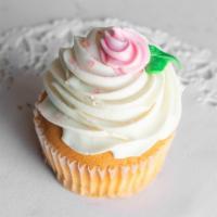 Strawberry Shortcake · Vanilla cupcake, filled with lush strawberry filling and topped with strawberry buttercream.