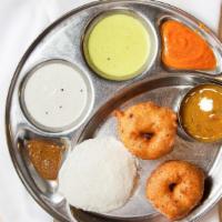 Medhu Vada (2) · Crispy lentil doughnut served with sambar & chutney.