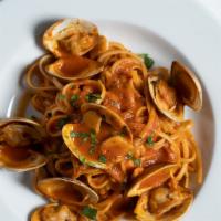 Linguine Alla Vongole · Linguine, clams and garlic.