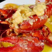 Langosta Rellena Con Camarones · Lobster Stuffed with Shrimps