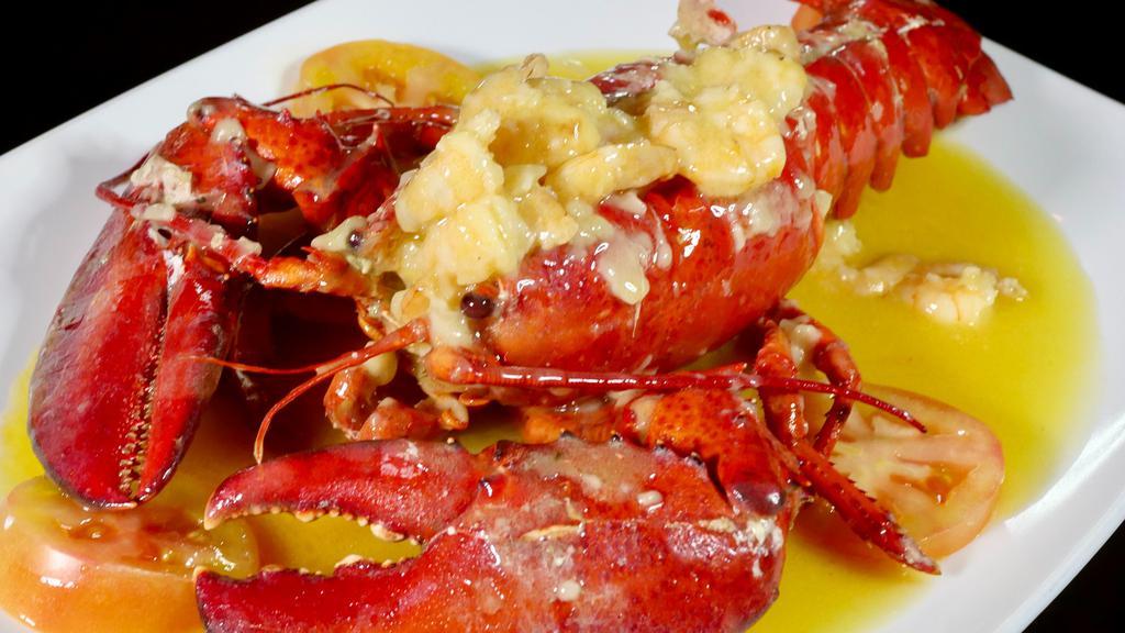 Langosta Rellena Con Camarones · Lobster Stuffed with Shrimps
