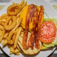 Bacon Cheeseburger · Pickle.