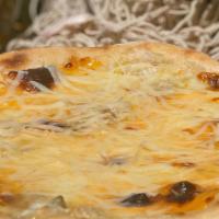 Quattro Formaggi	 · Bianca Pizza, Gorgonzola, Fior di Latte Smoked Mozzarella