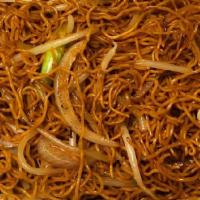 Soy Sauce Fried Noodle/ 豉油皇炒麵 · 