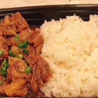 Braised Beef Brisket On Rice / 牛腩飯 · 