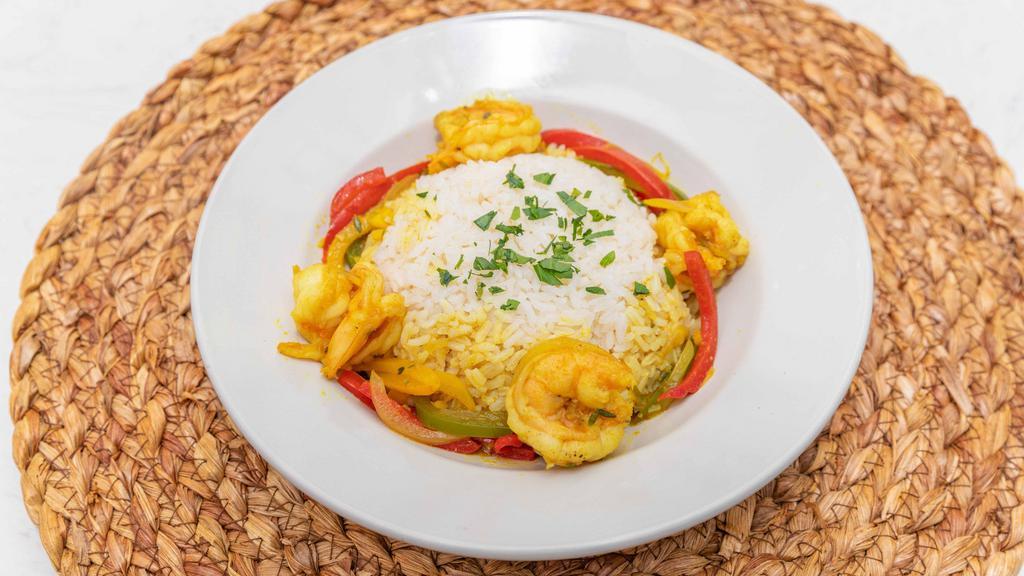 Curry Shrimp · Spicy. Shrimp, tossed in curry seasoning, sautÃ©ed with bell peppers, onions and garlic. Served with your choice of rice and peas, white rice, mash potato and steamed vegetables or garden salad.