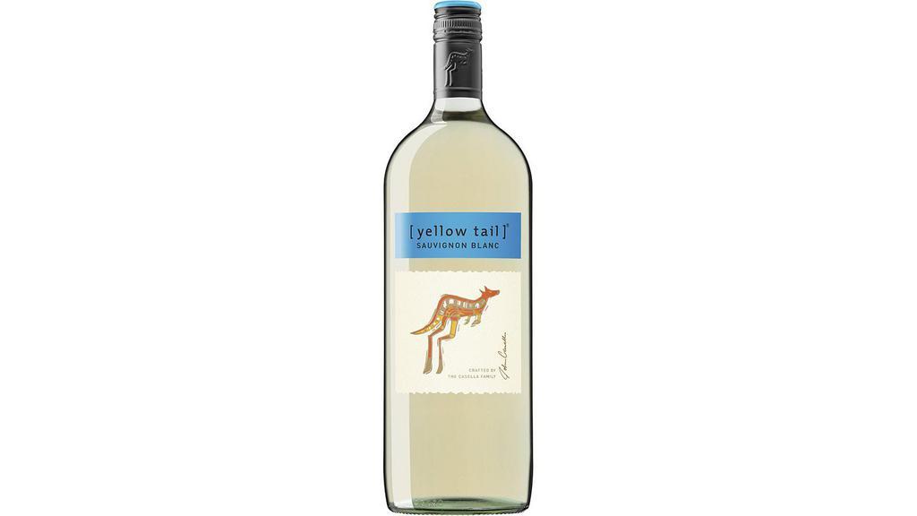Yellow Tail Sauvignon Blanc (1.5 L) · This [yellow tail] Sauvignon Blanc is everything a great wine should be – fresh, crisp and easy to drink. Crisp and refreshing, bursting with zingy passionfruit and citrus flavors.