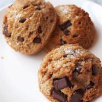 Tahini Chocolate Chunk Cookie · Vegan, gluten-free.