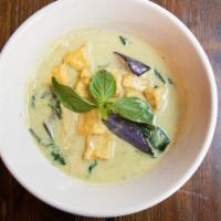 Green Curry · Sweet and  spicy green curry with coconut milk, chicken ,  juicy bell peppers,bamboo.
