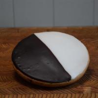 Black & White Cookie (Lg) · 
